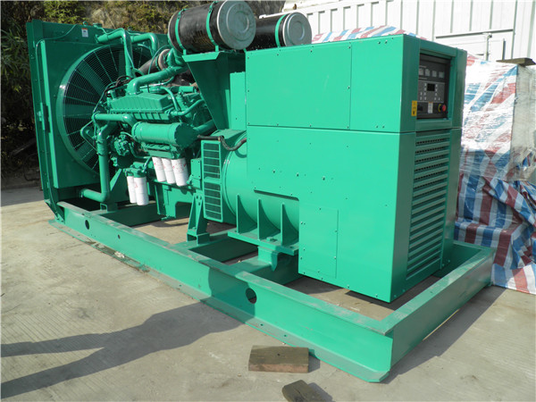 石屏发电机租赁-厂家给大家介绍发电机失磁现象