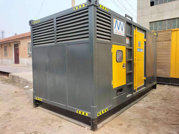 石屏柴油发电机输出电流大小是有什么决定的？