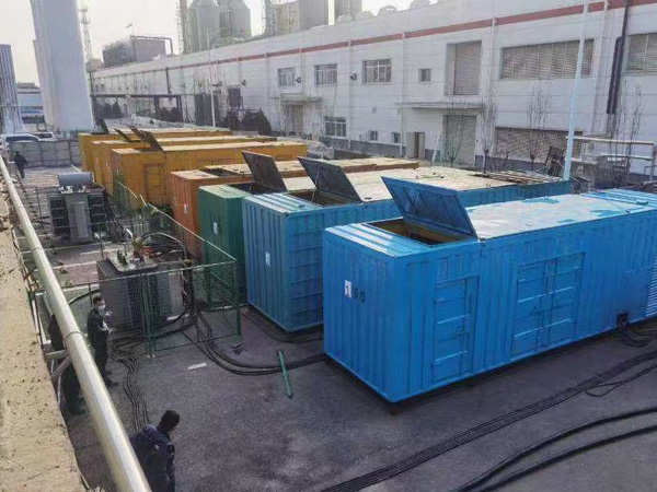 石屏380V和690V电压的电缆线相同吗？