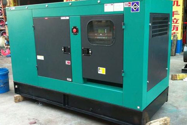 石屏如何检查机油的使用时间？