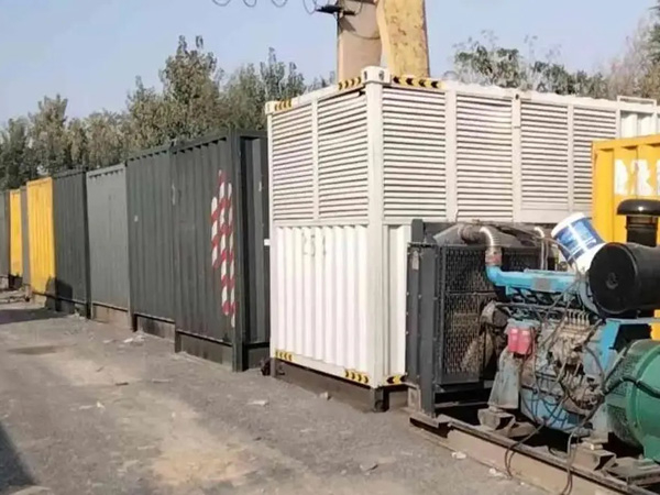 石屏200KW柴油发电机机组每小时油耗是多少？