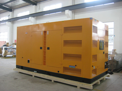 石屏不同类型的发电机组在冬季保养时的注意事项有何差异？