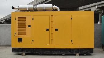 石屏柴油发电机组北方使用是否需要加装加热装置？