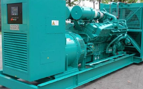 石屏柴油发电机组冬季使用中需要注意哪些事项？